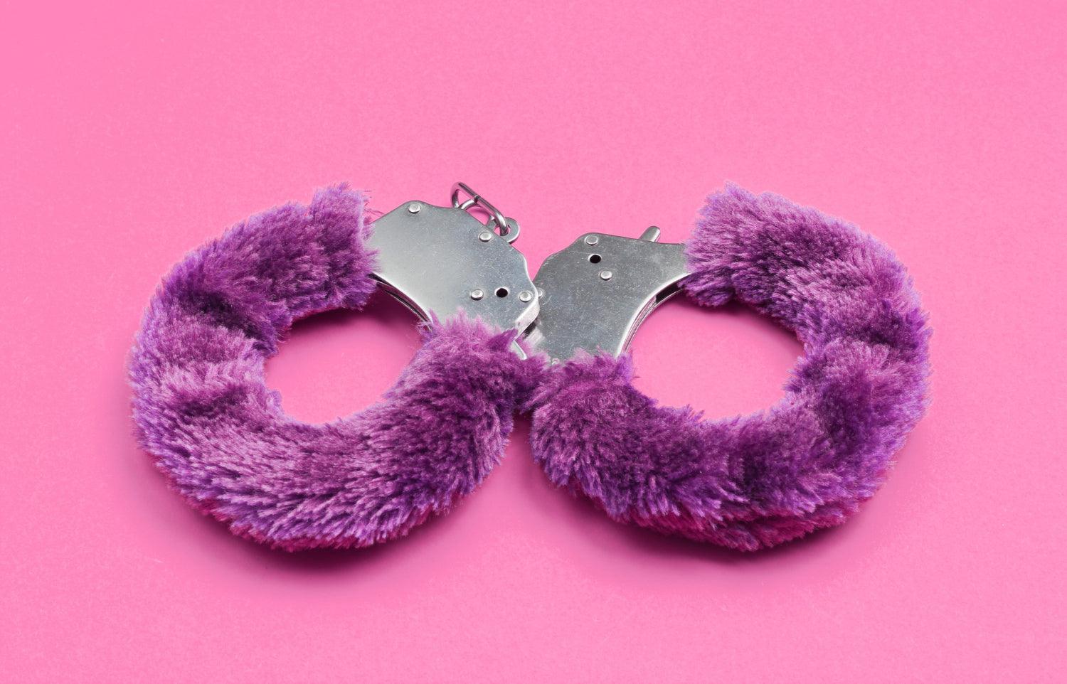 metal hand cuffs